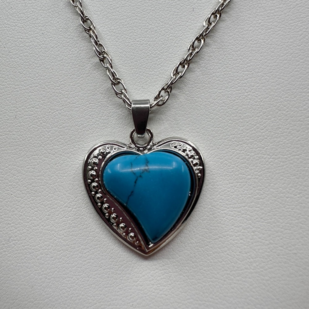 Turquoise Tone Heart Pendant Necklace Silver Tone Romantic Boho Western Gift